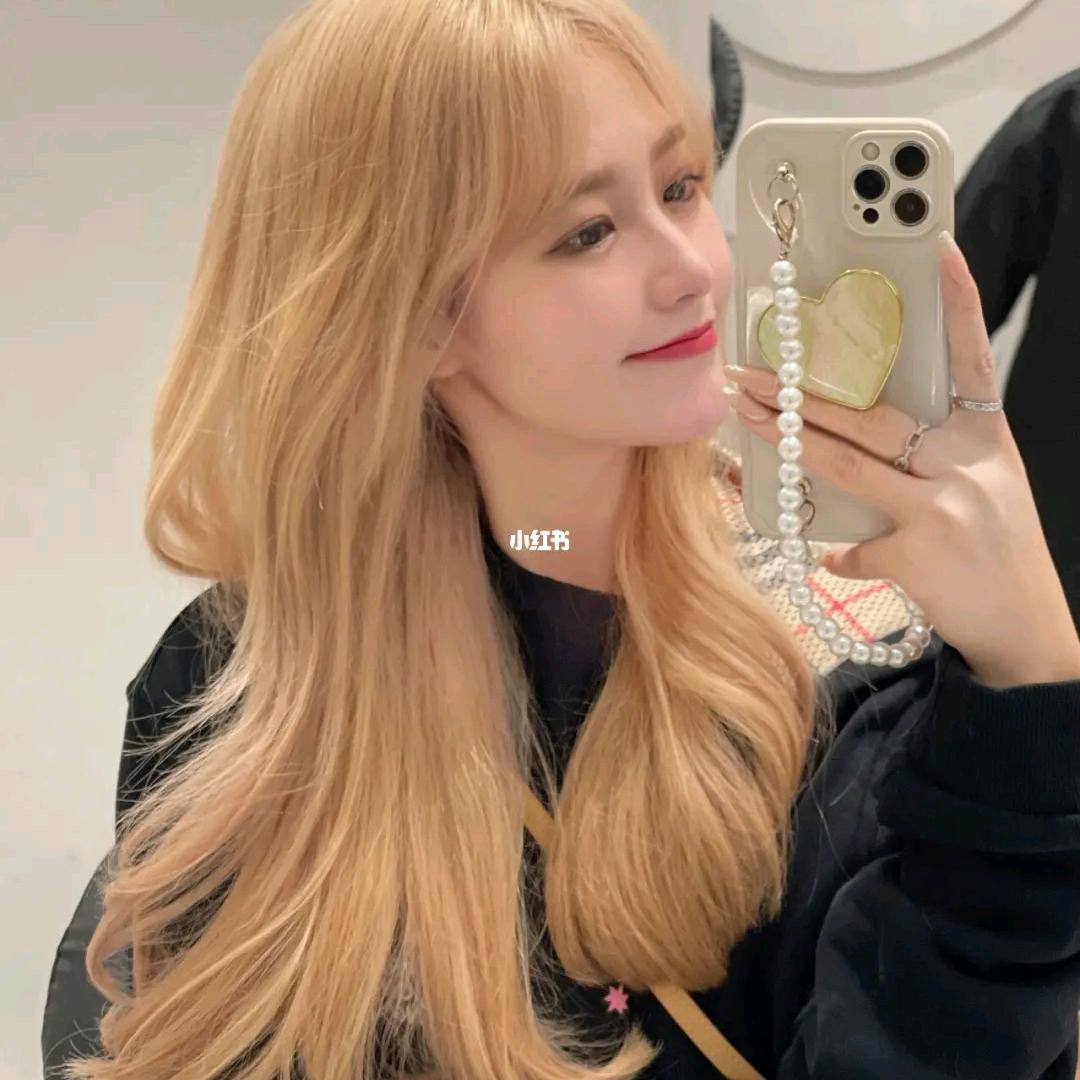 去了花心的百合