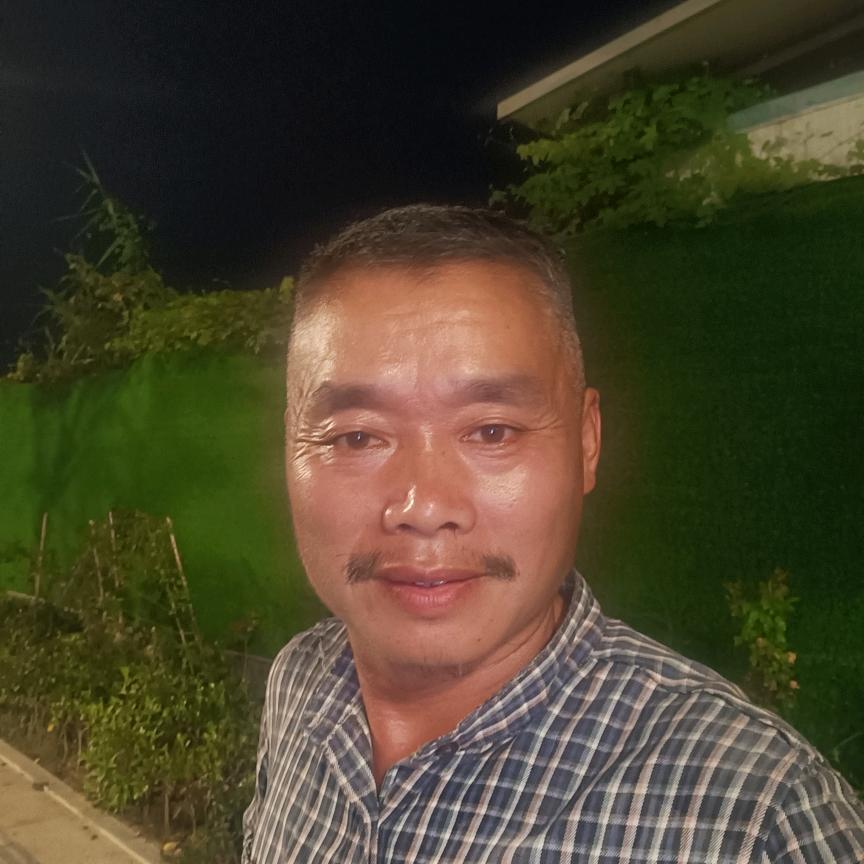 柳哥.