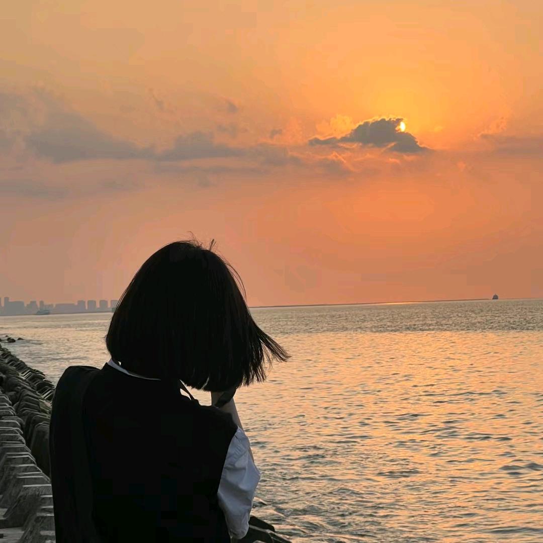 靓女的事你少管