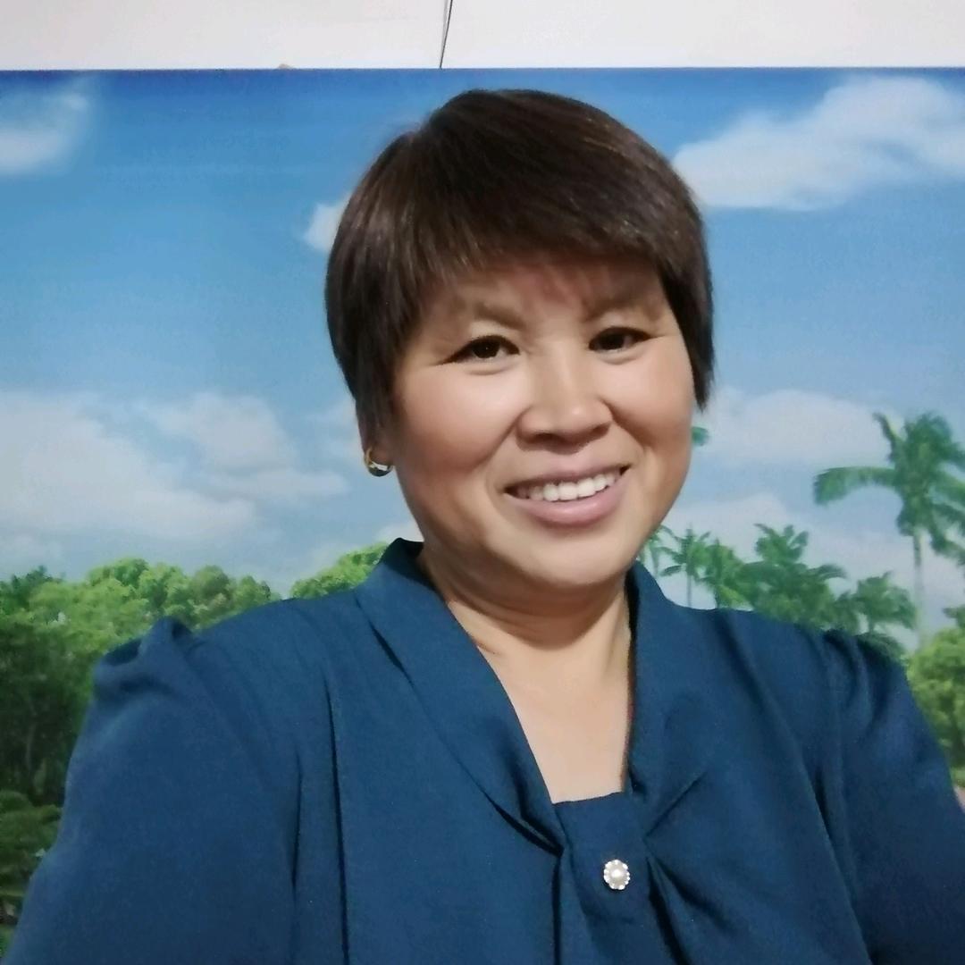 六个宝贝的奶奶，