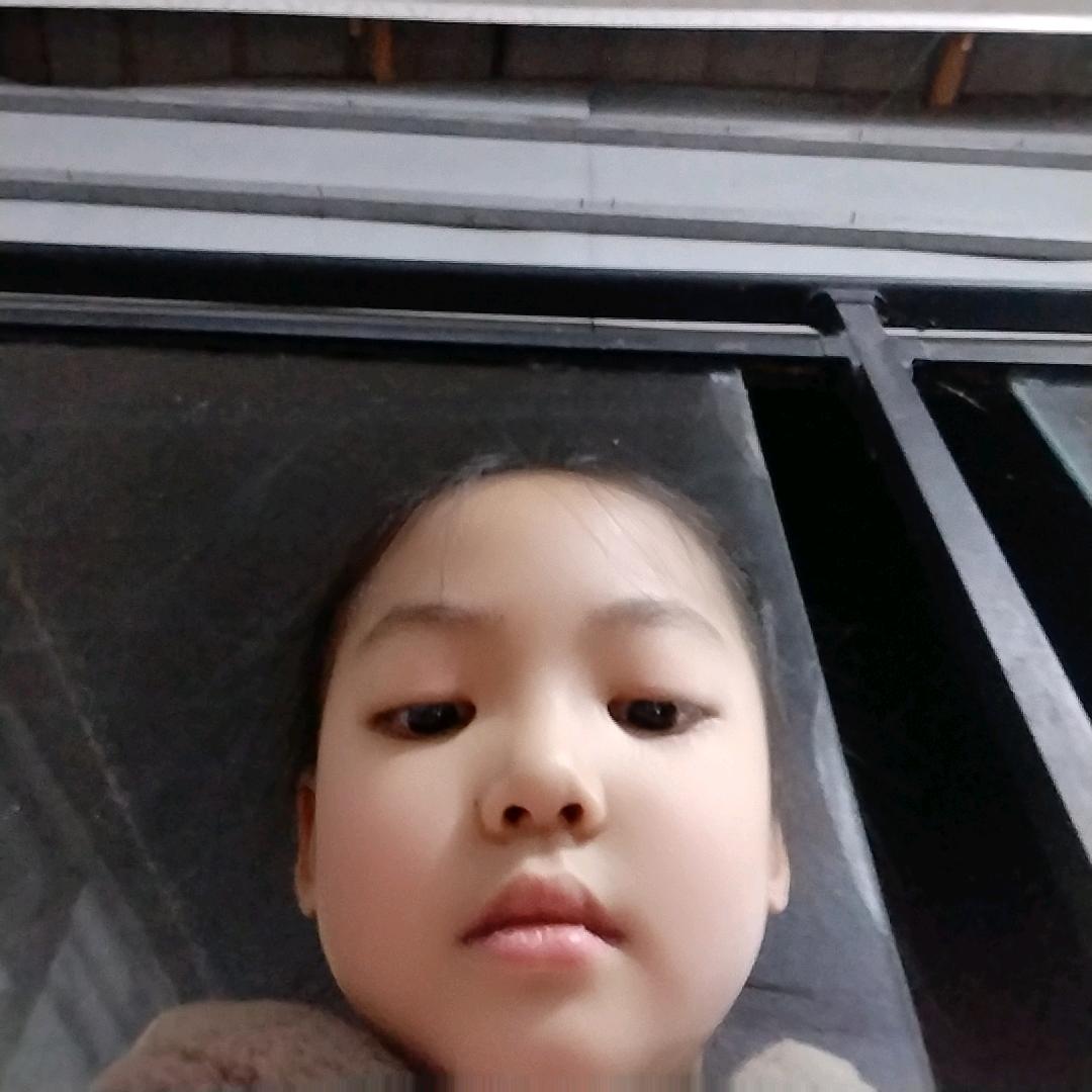 《邱》丢了幸福的猪🐷🐷《邱》