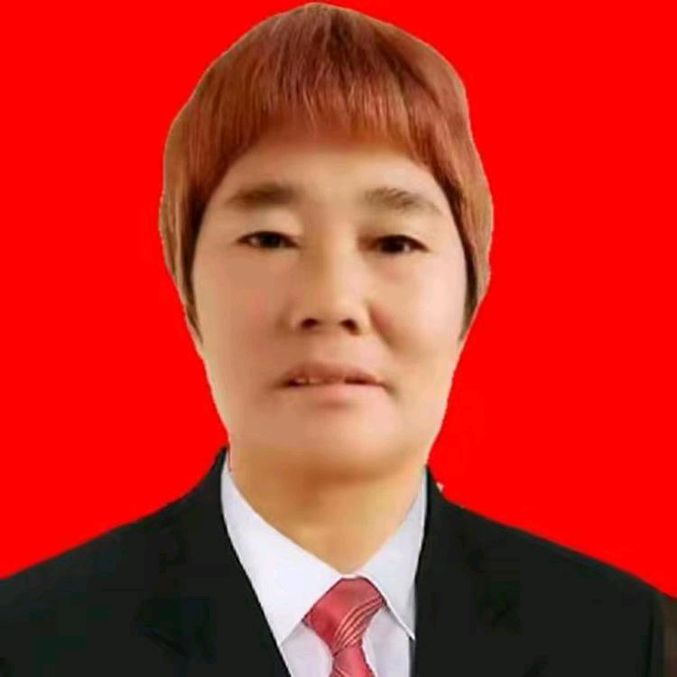 爱笑的兰花花