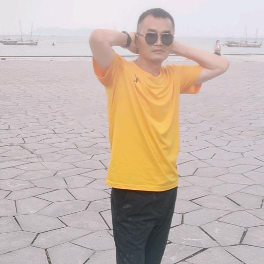 白云飘飘