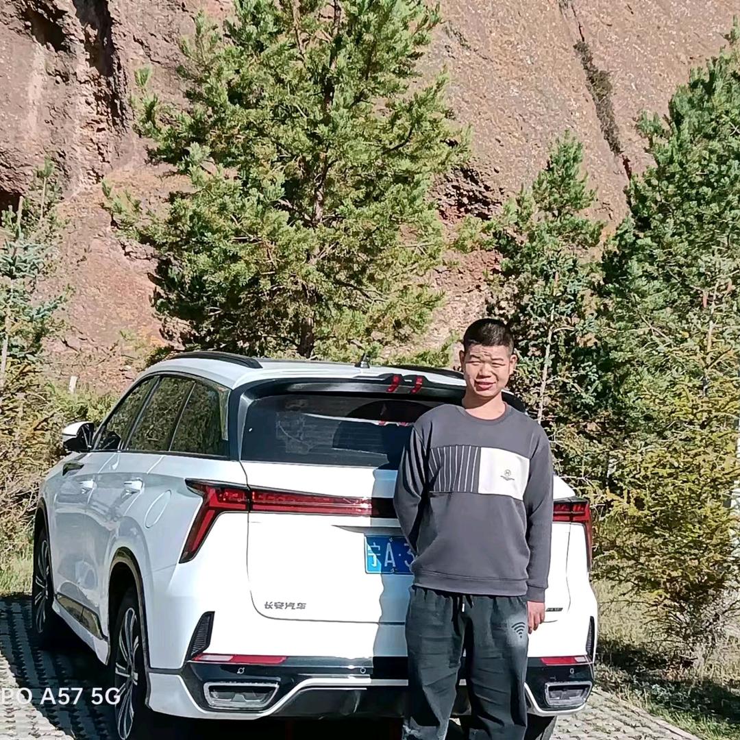 芮旭东