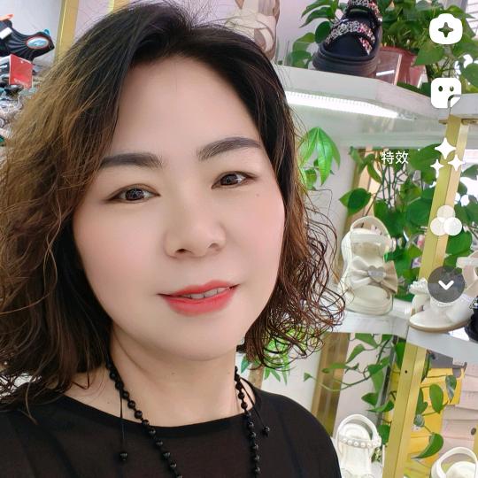 小明星童鞋