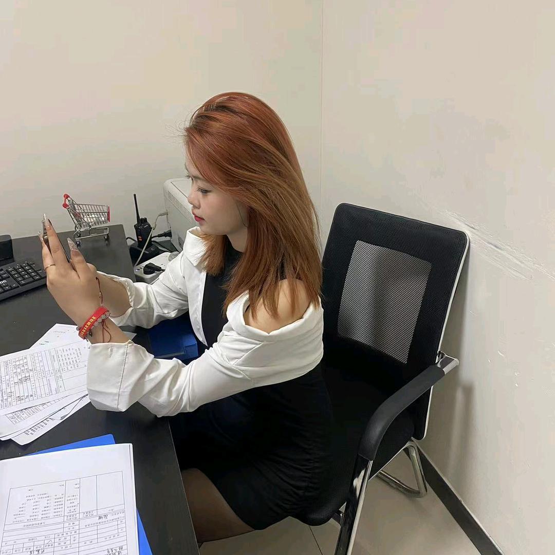 摸摸ʷᵒ的头ᵇᵃ.