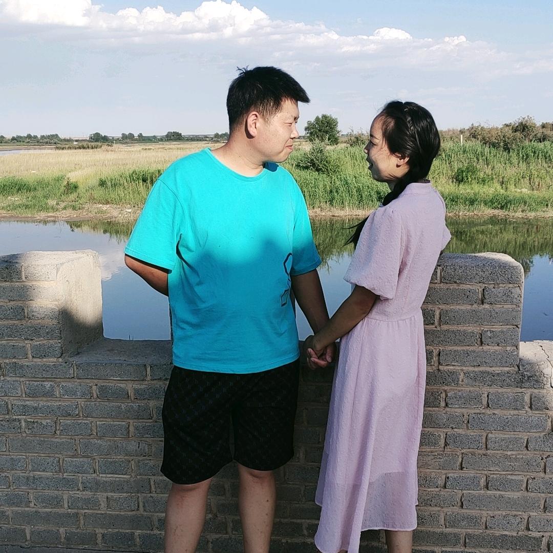 妞
