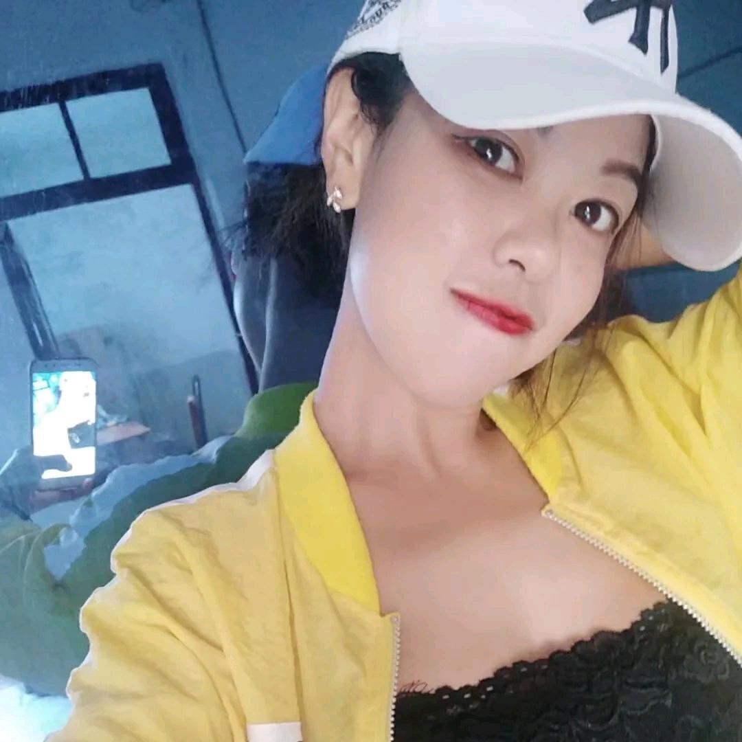 睫毛上的雪
