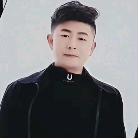 李思恩服装