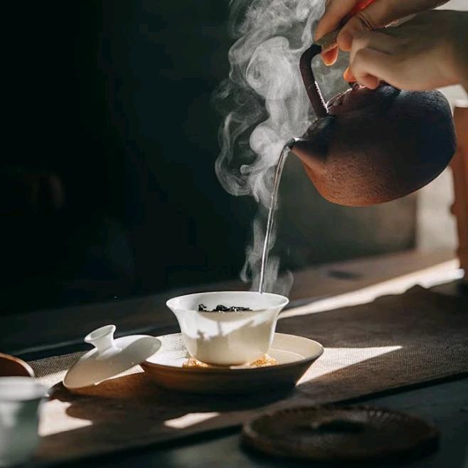 小彭爱喝茶