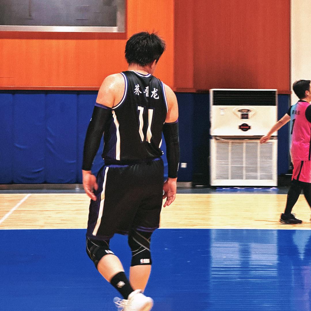 小蔡同学