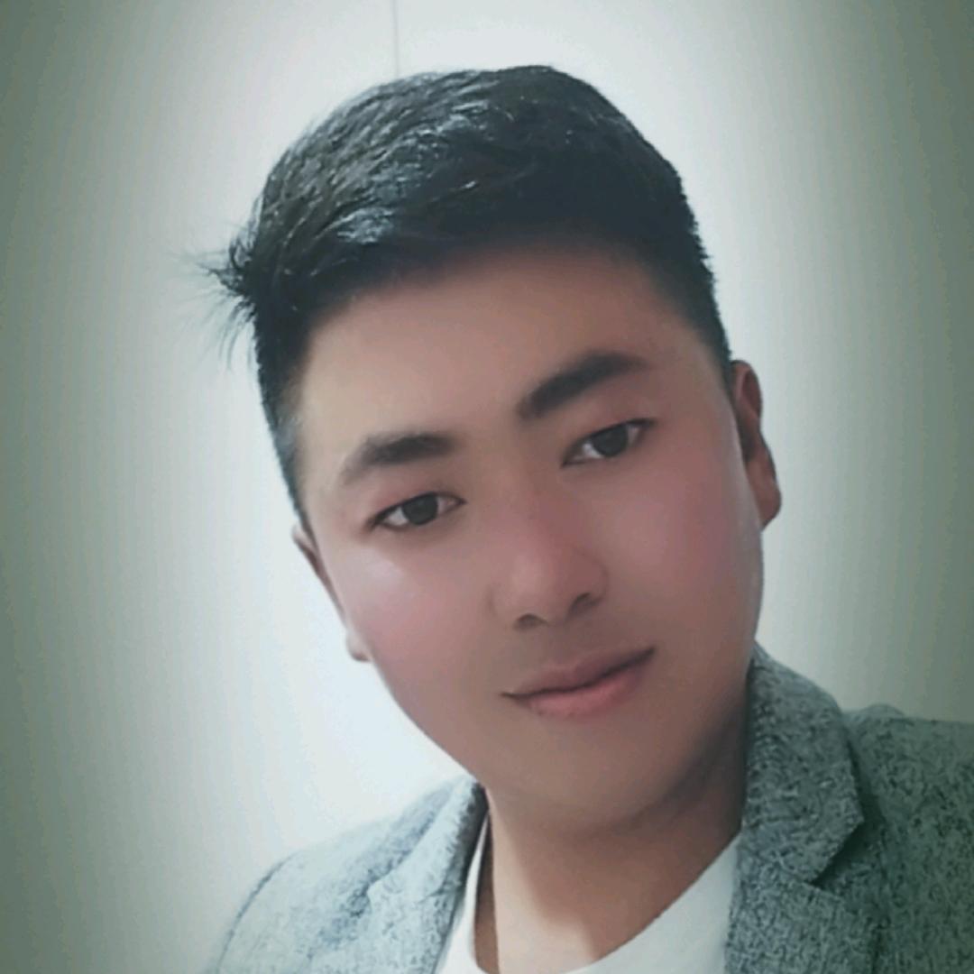 罗启航