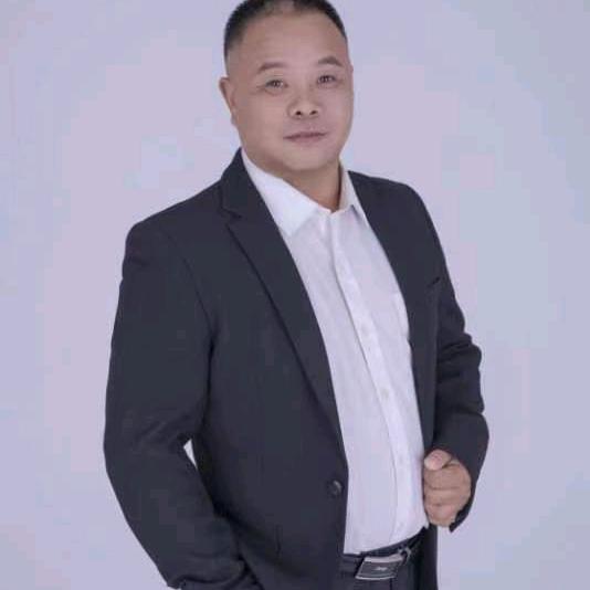 爱音乐的货车司机