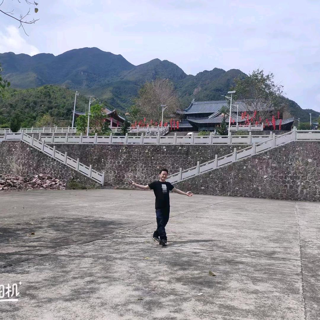 阿民、记录养殖生活
