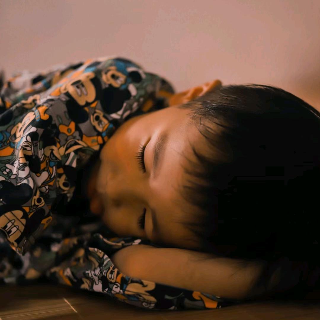 Hong🤔