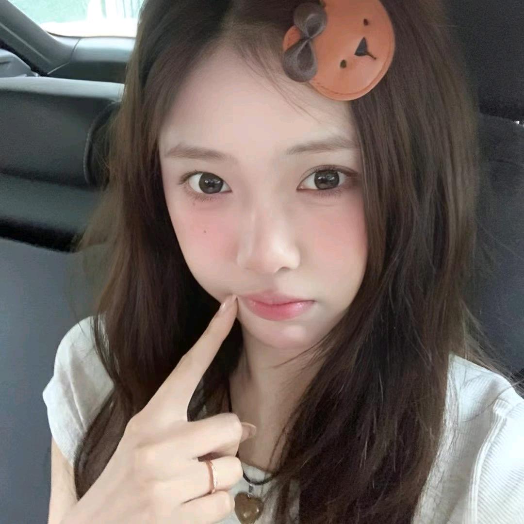 豪门暗涌中的余小姐头像