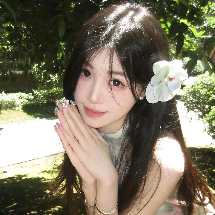 草莓栀子花