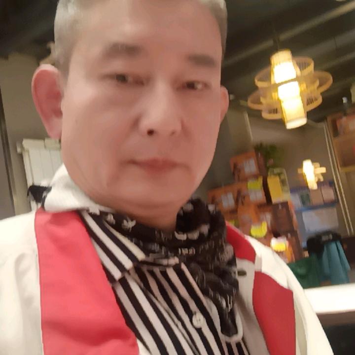 湖光山色(●—●)