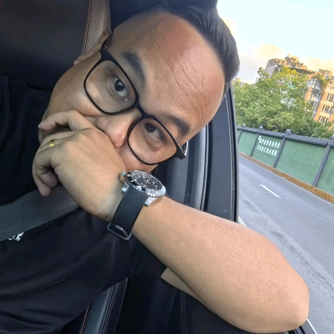 驾校吴教练