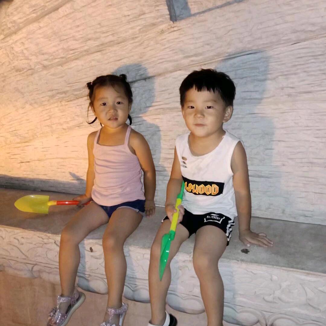 那个小董呀