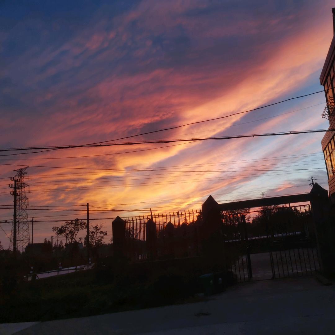 シ困得睡不着♤