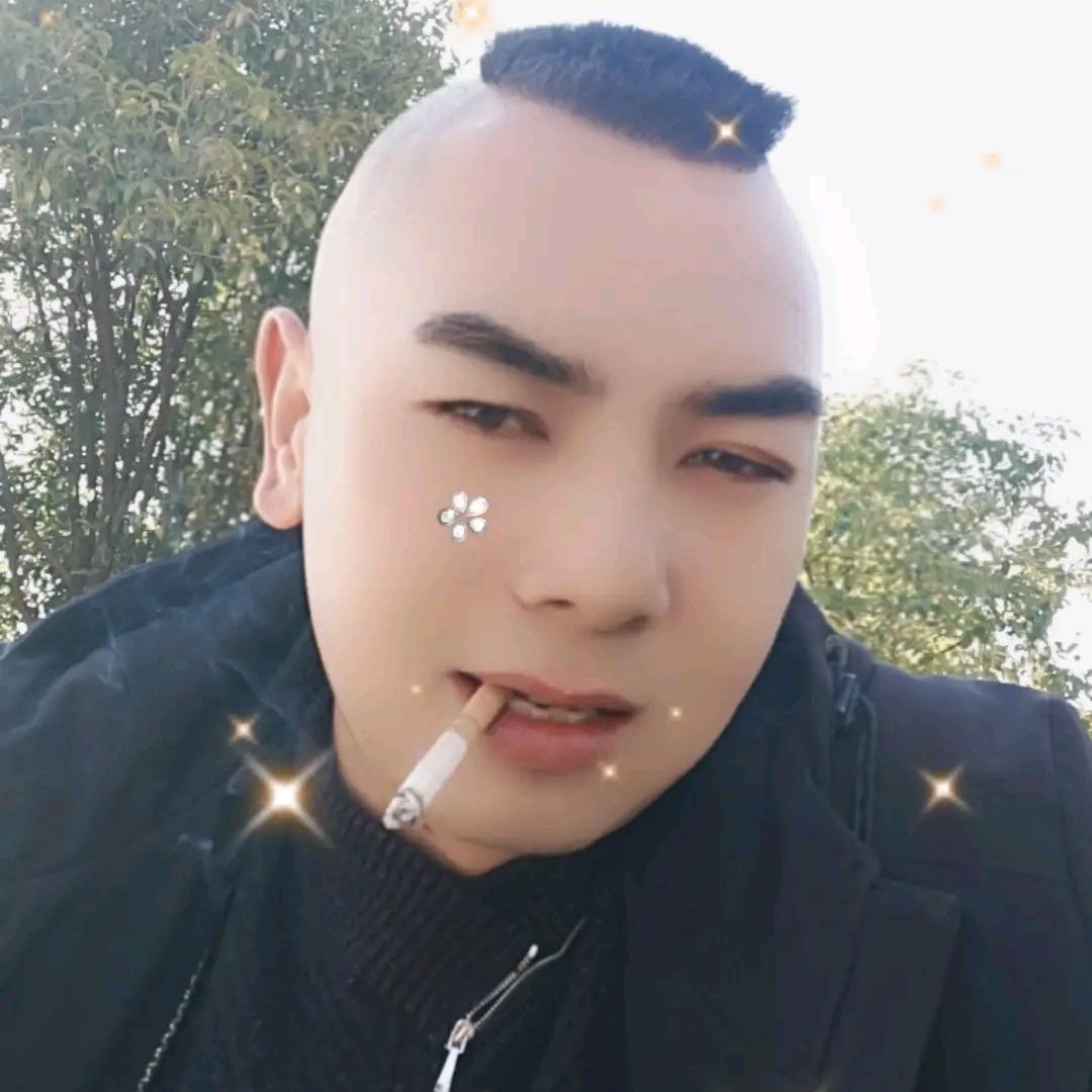 后宫佳丽三千又何妨 朕独宠你一人