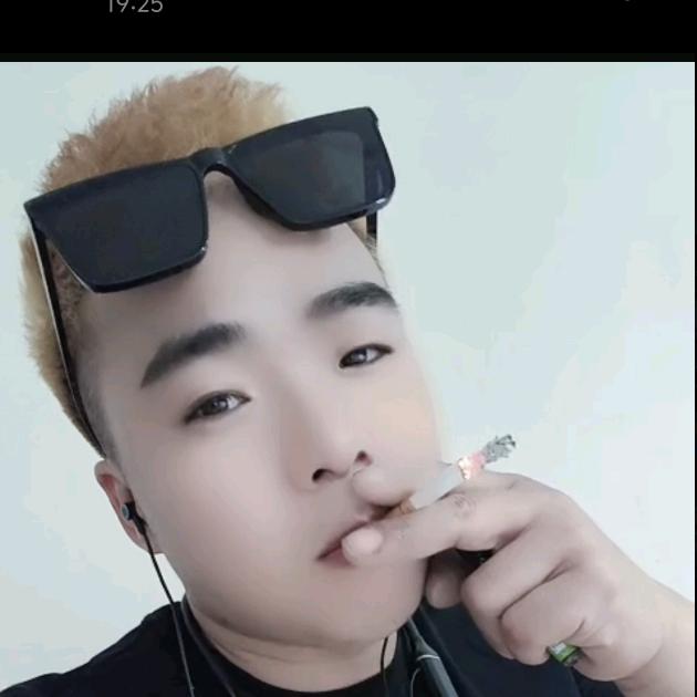 孤独💫与烈酒🐲