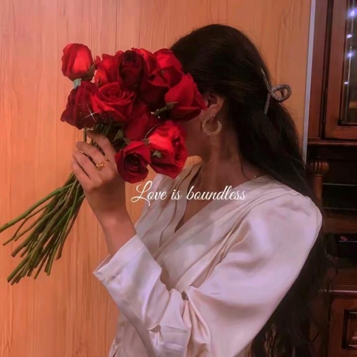 阿斯古丽· 图尔荪