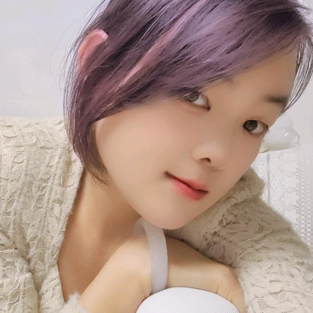 石头妈咪头像