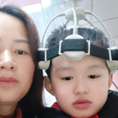 杨鑫妹《智商三岁》