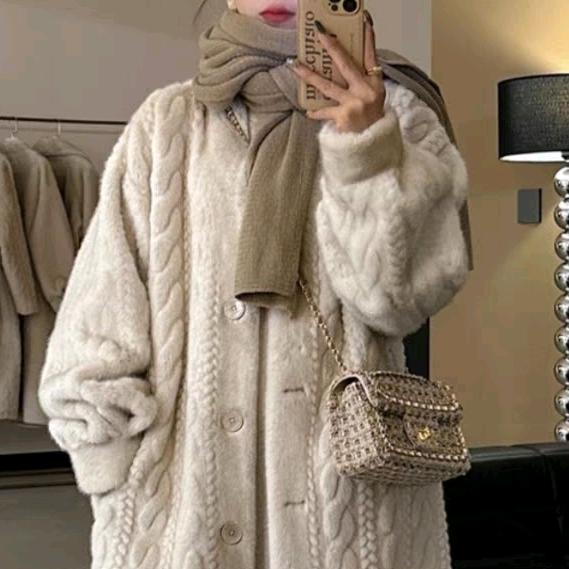 羊橡羊服饰工厂店