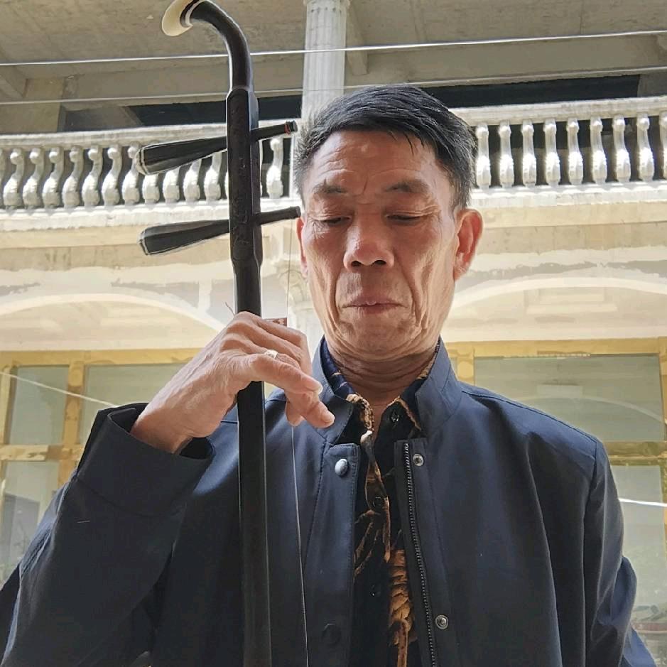 沐艺二胡