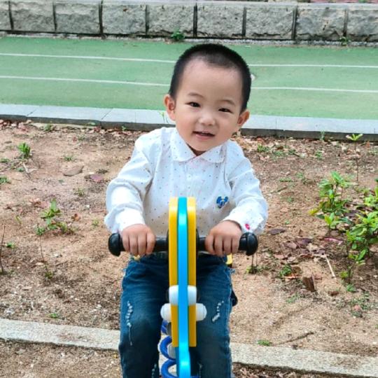 鑫城敏宸