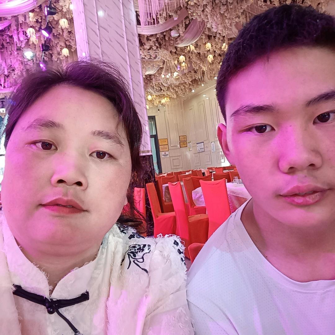 妈妈为儿子讨回公道