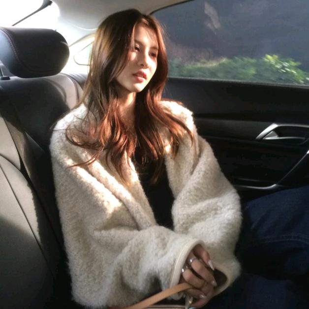 来自b0时尚穿搭（直播返场）