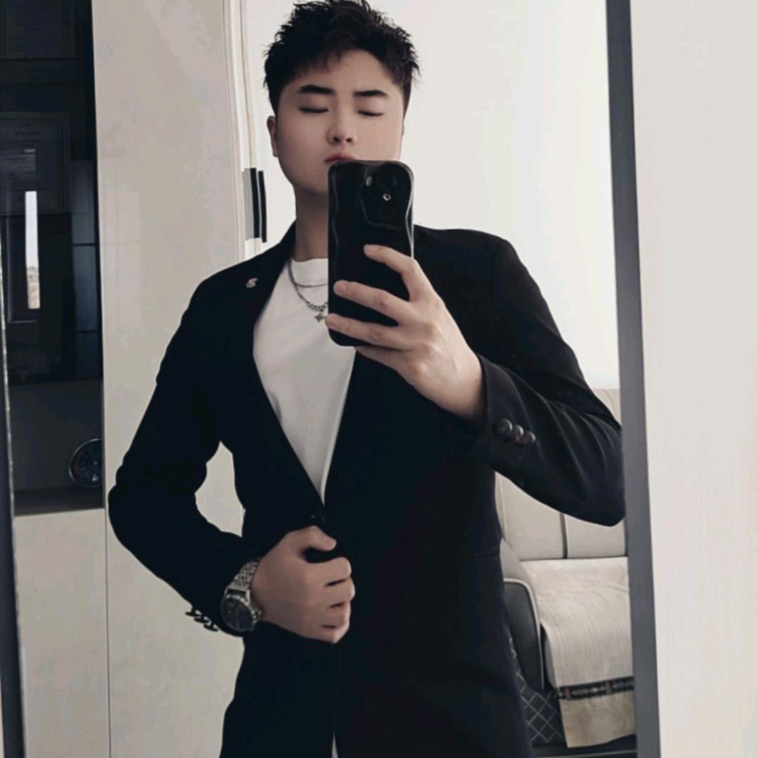 营口发型设计找阿龙(韩流美发)