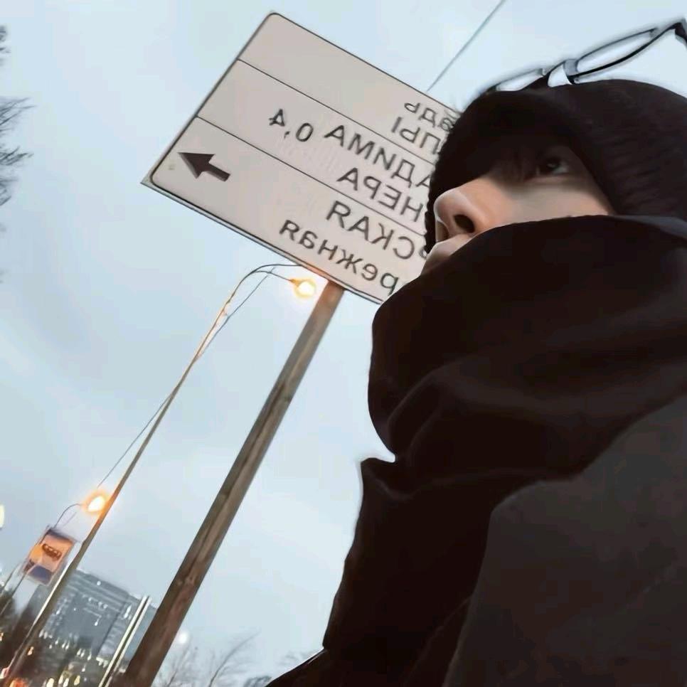 天才伪装好.（恩师kc）