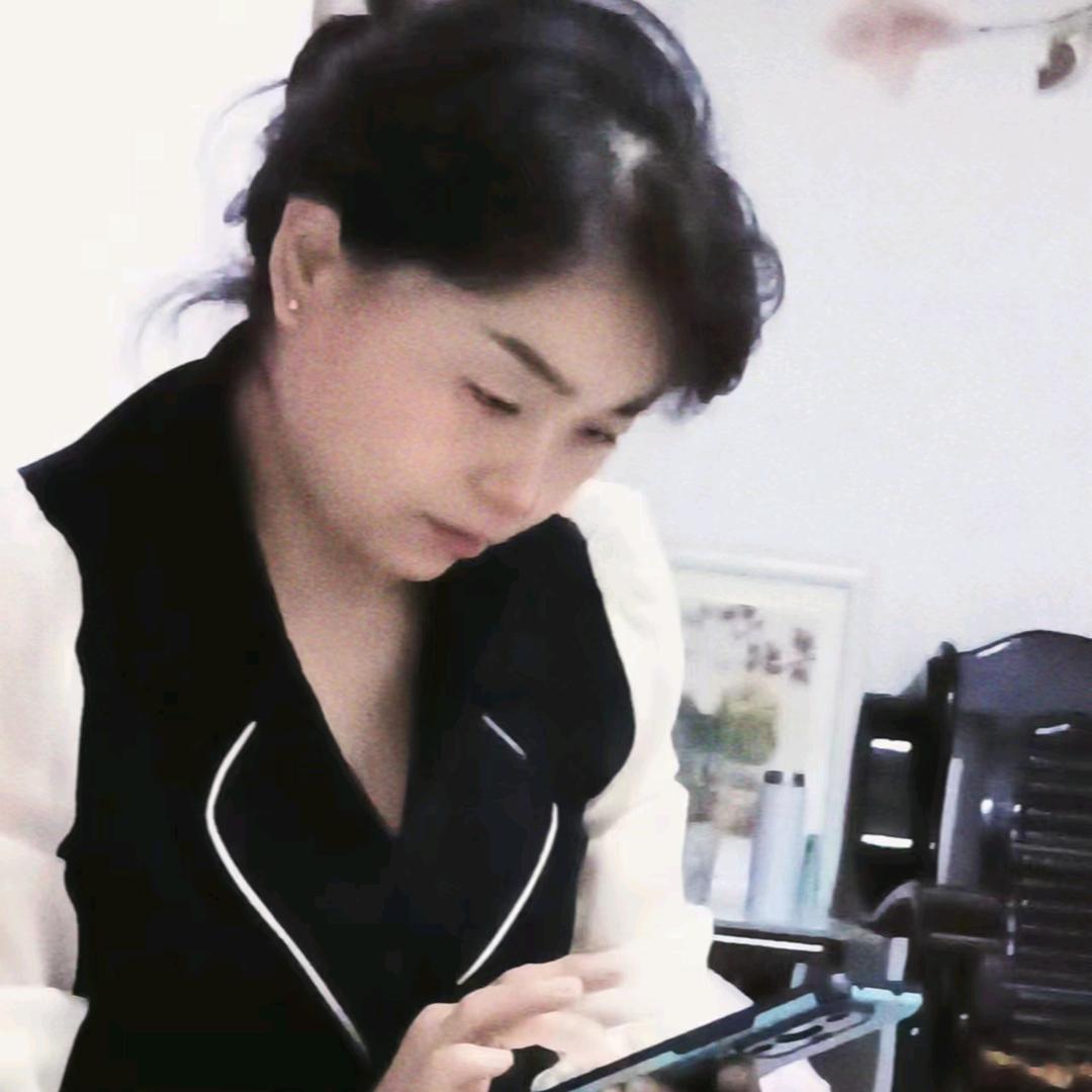 ༻💞晴空万李🌹༺