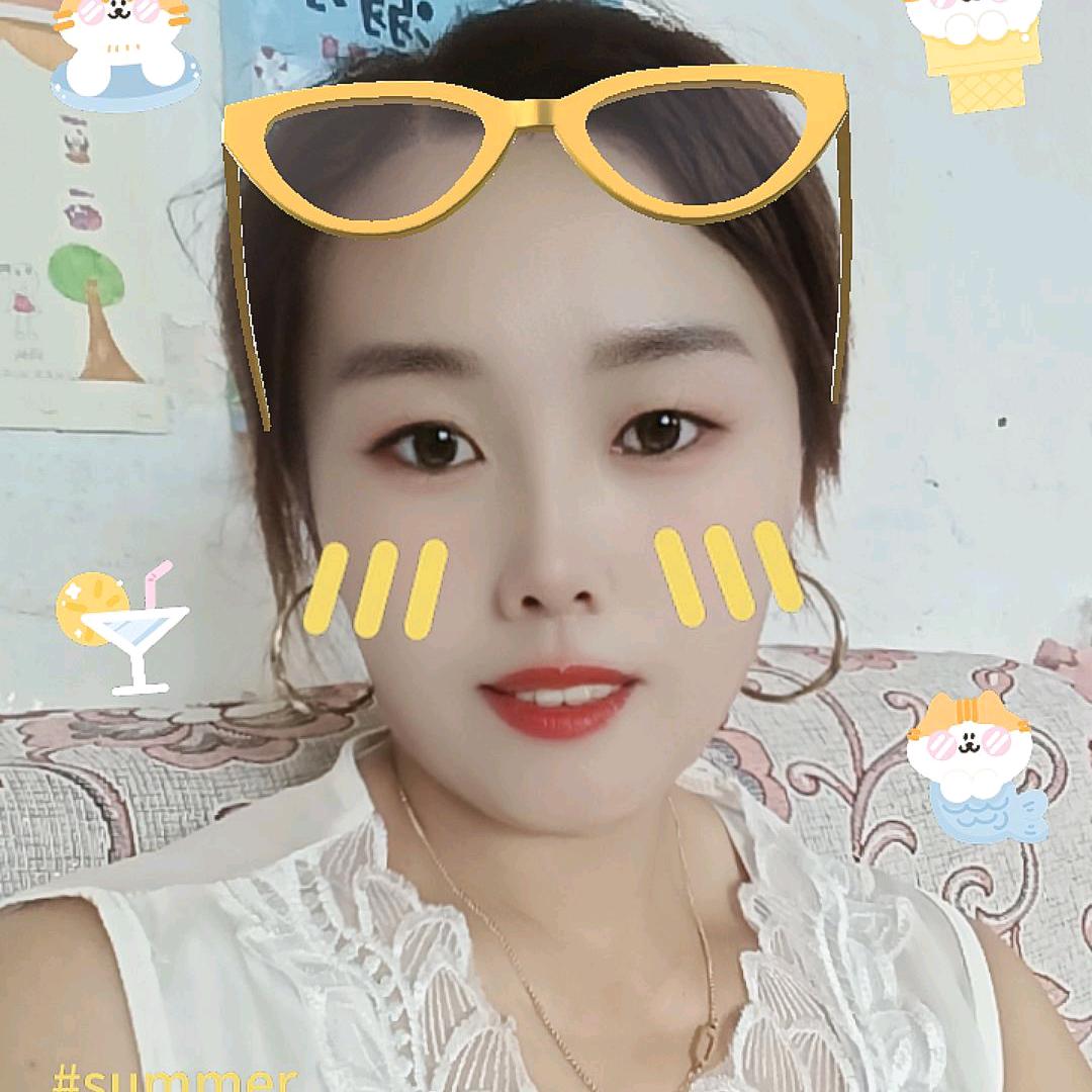 开心潇洒霞姐