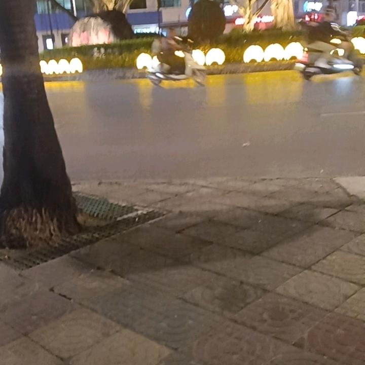 -生幸福😍只要有你陪伴