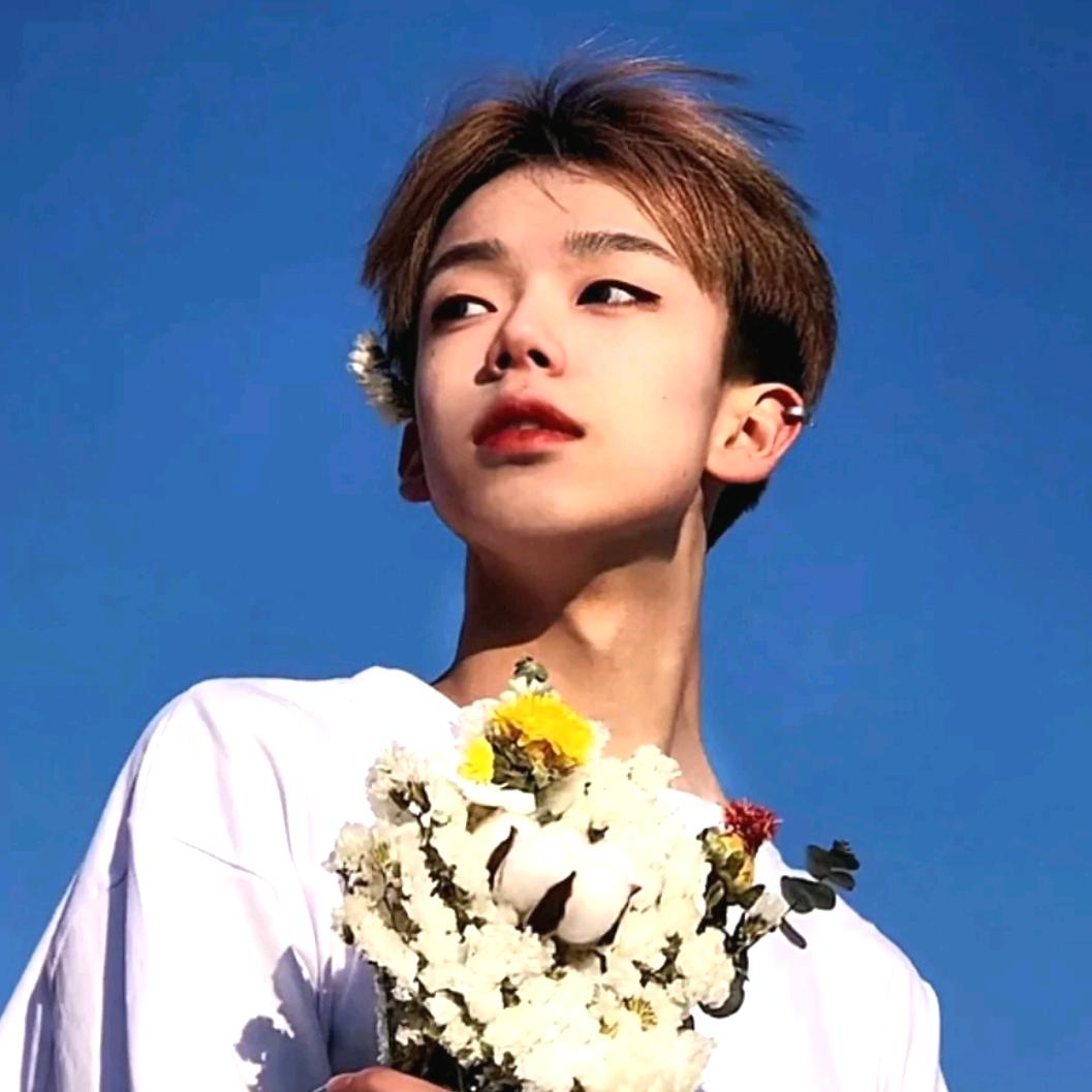 于知书🌻