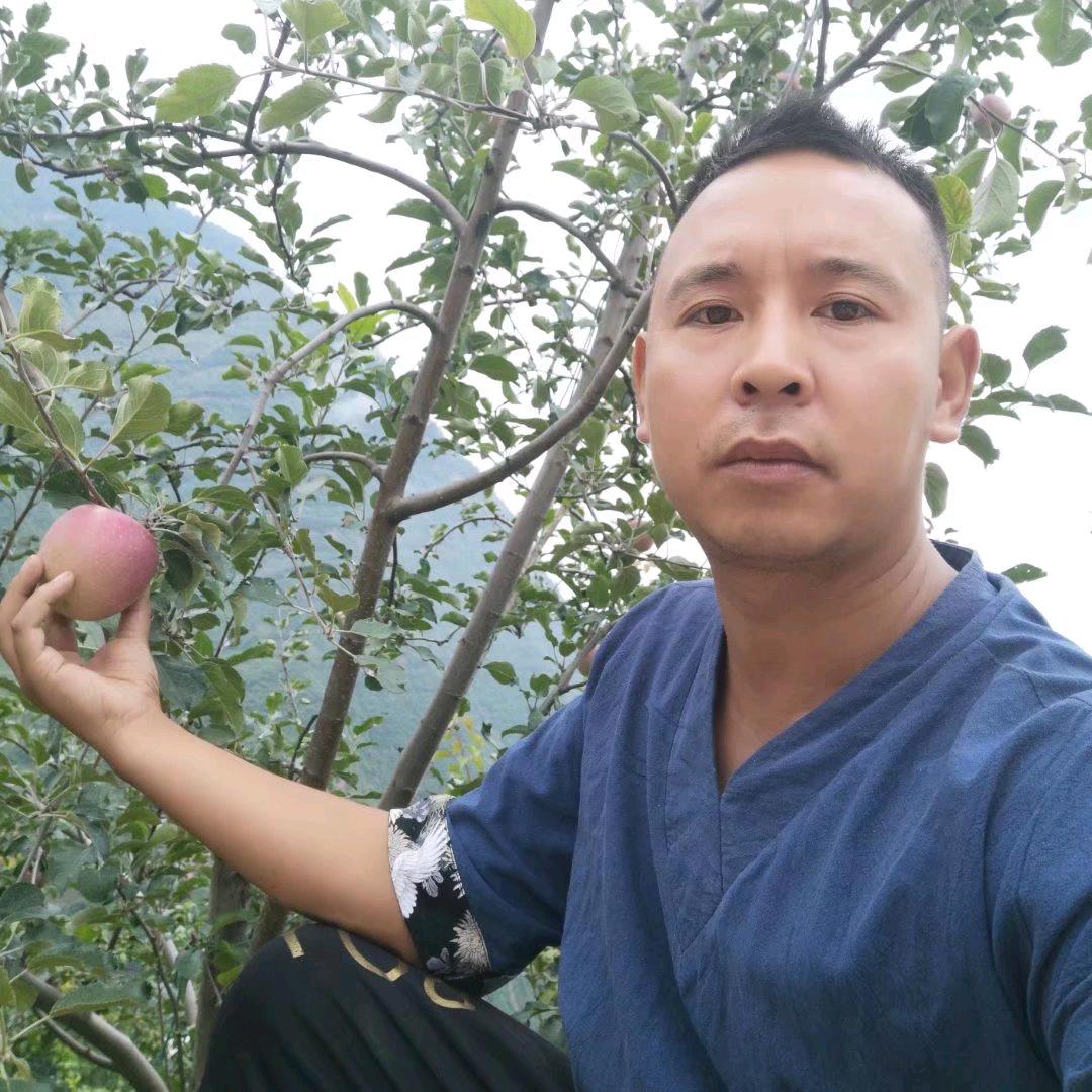 曾经最美，小董