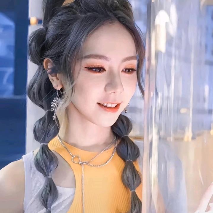 夏巧群