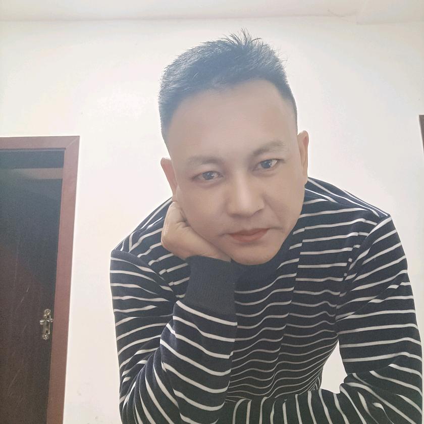 南白驾校罗教练