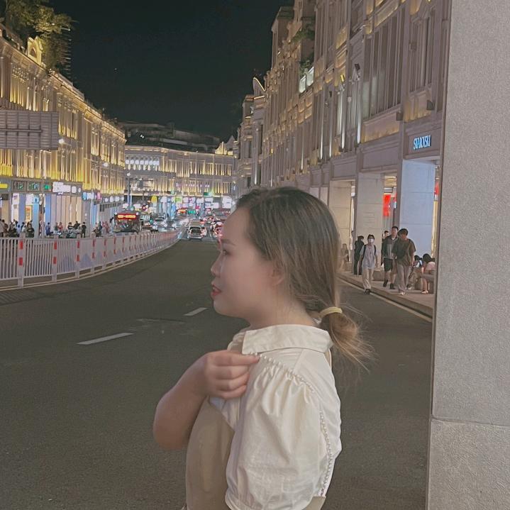 心痛自己