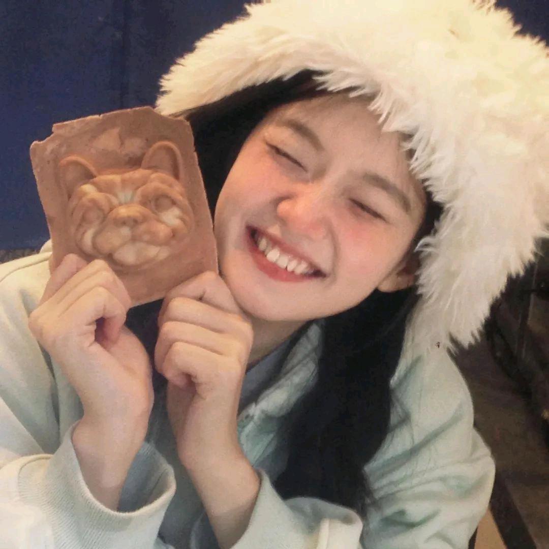 与你逢春𓆡头像