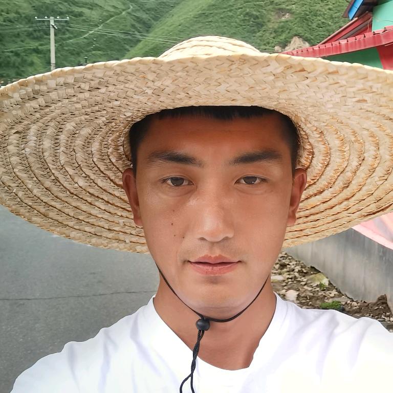 农村小于