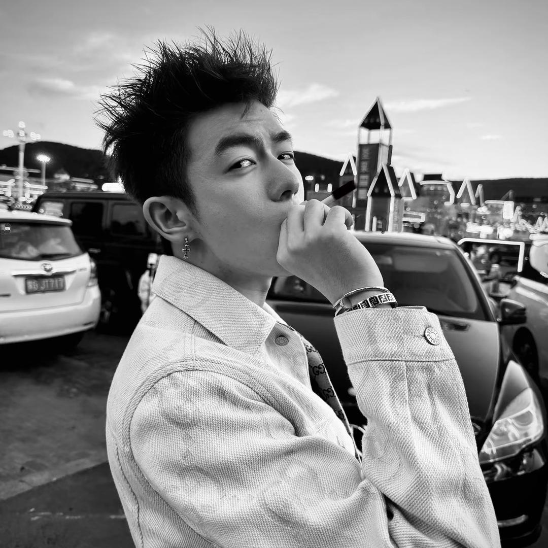 泪水打湿肯德基你却不懂我的好