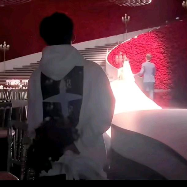 莹勾的幸运百货