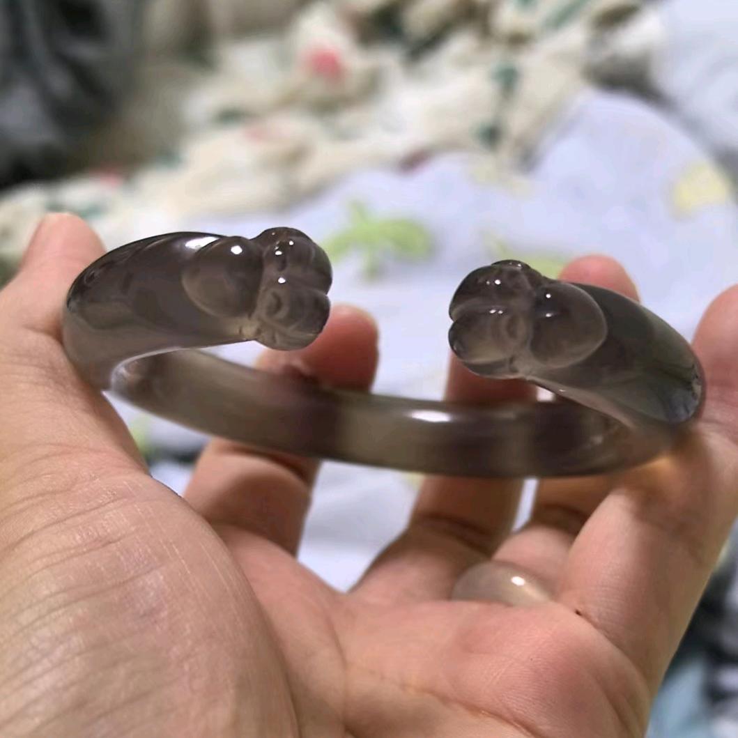 玛瑙猫爪镯总厂
